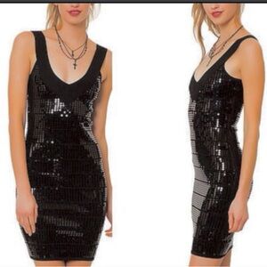 BB Dakota Mazie Striped Black Sequin Mini Bandage Dress Small S Bodycon